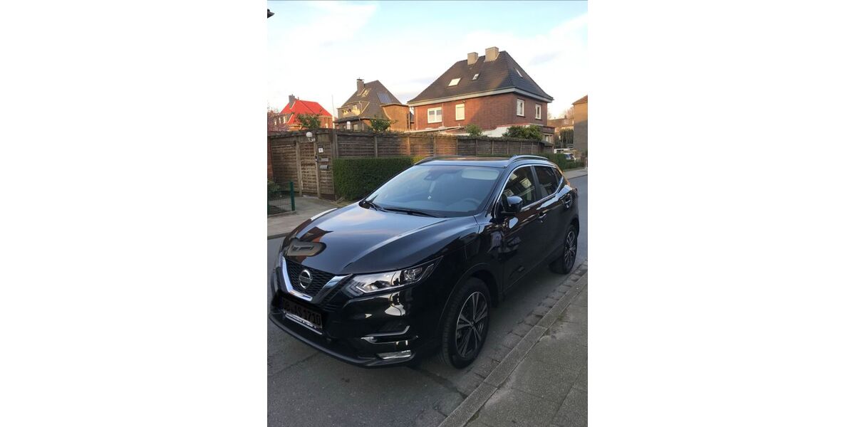 Nissan Qashqai 108.500 km 14.900 &euro; Oberhausen 46117