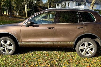 VW Touareg 218.000 km 13.700 &euro; Krefeld 47799