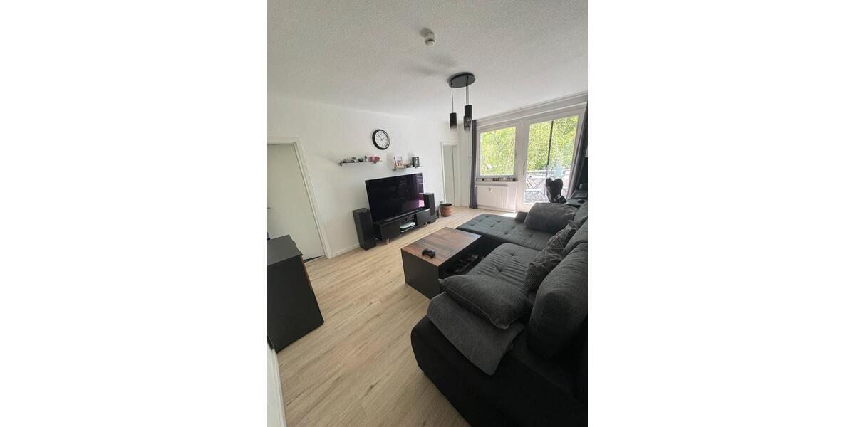Etagenwohnung Essen Stadtbezirk II - 1.5 Zimmer, 40 m&sup2;, 510&euro; | Angebot:26399821