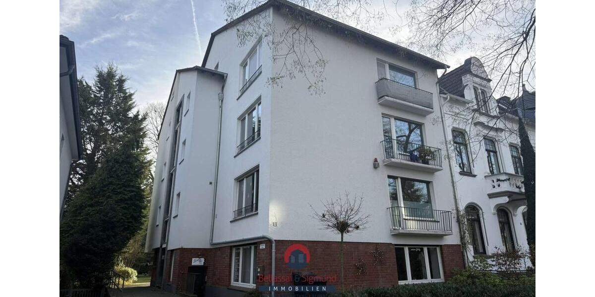 KREFELD - SCHÖNE 2-ZIMMERWOHNUNG DIREKT AM BISMARCKPLATZ 2 zimmer