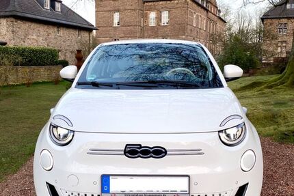 Fiat 500e 2.700 km 24.500 &euro; Essen 45219