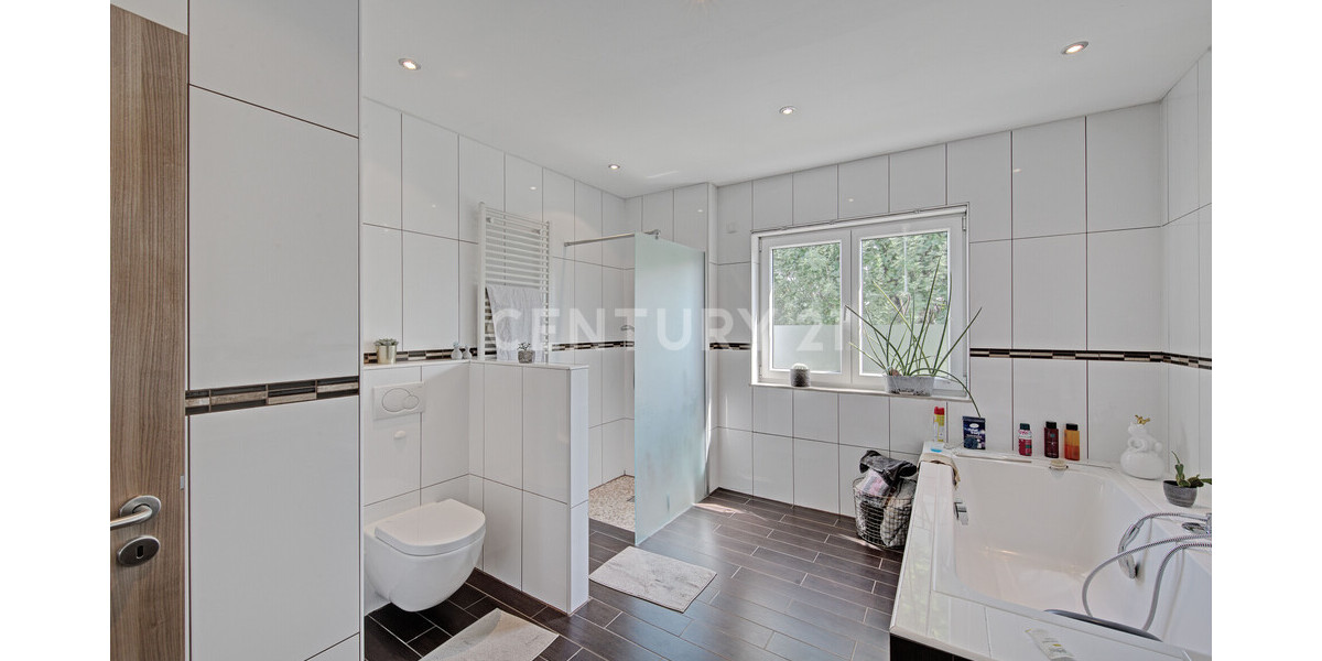 Arbeiten und exklusives Wohnen an einem Ort! - Gewerbeobjekt Herne Altenhöfen | Angebot:18225561