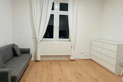 Wohnung Ratingen Tiefenbroich - 2 Zimmer, 45 m&sup2;, 690&euro; | Angebot:26374075