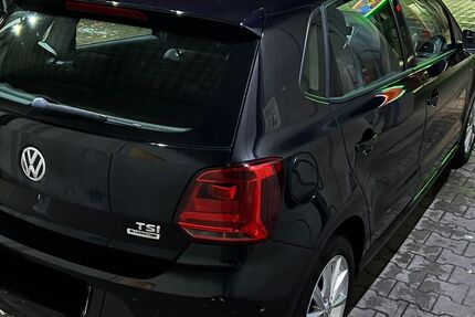 VW Polo 129.000 km 8.999 &euro; Duisburg 47226