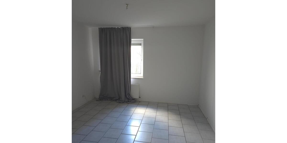 Helle 2-Zimmer Wohnung mit Balkon-Provisionfrei- 2 zimmer