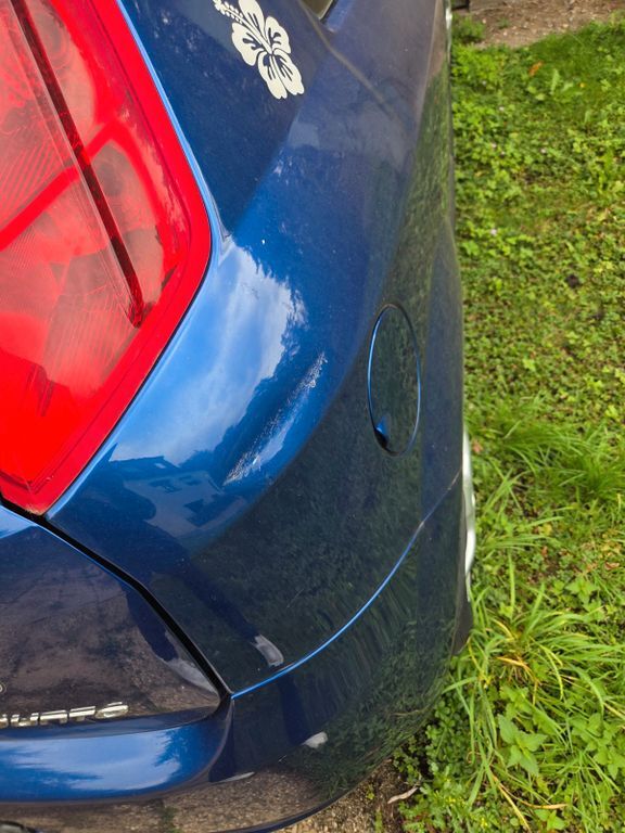 Fiat Punto 128.000 km 1.000 € Duisburg 47179