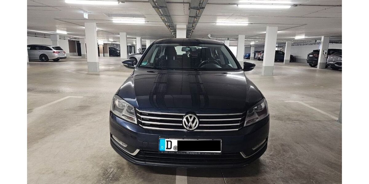 VW Passat 106.919 km 13.000 &euro; Düsseldorf 40549