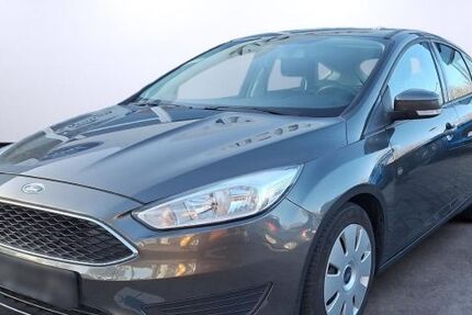 Ford Focus 92.500 km 9.750 &euro; Gelsenkirchen 45891