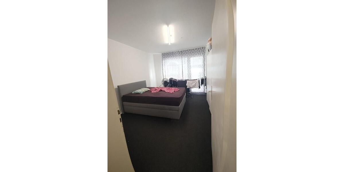 Etagenwohnung Krefeld Benrad - 2 Zimmer, 62 m&sup2;, 695&euro; | Angebot:26399823