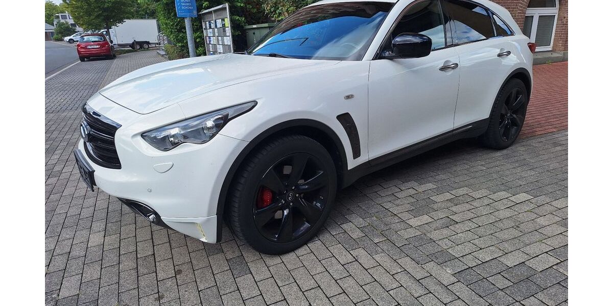 INFINITI QX70 96.000 km 16.900 € Mülheim an der Ruhr 45473