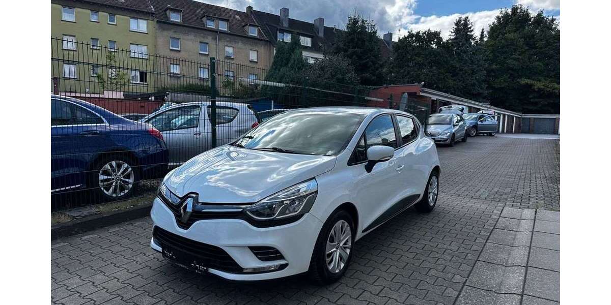 Renault Clio 252.000 km 4.199 &euro; Essen 45143