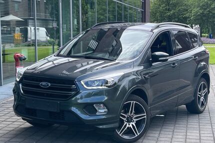 Ford Kuga 89.000 km 12.500 &euro; Gelsenkirchen 45899