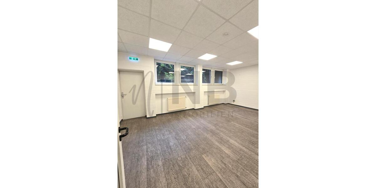 Räumlichkeiten für Pflegedienste o.ä. in Sterkrade-Mitte! zimmer