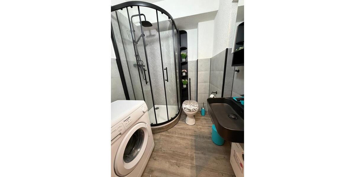 Etagenwohnung Essen Stadtkern - 1.5 Zimmer, 33 m&sup2;, 595&euro; | Angebot:26402865