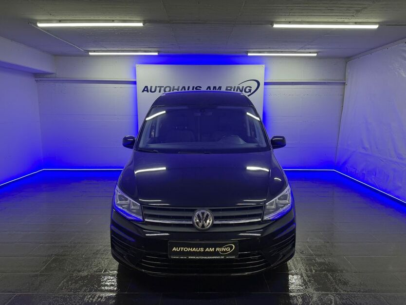 VW Caddy 119.597 km 22.999 € Ratingen bei Düsseldorf 40878