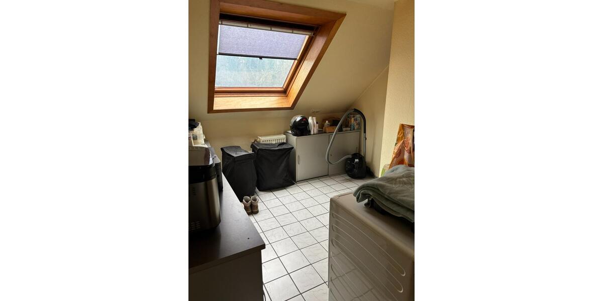 Dachgeschoßwohnung Hattingen Niederbonsfeld - 2 Zimmer, 67 m&sup2;, 600&euro; | Angebot:25102256