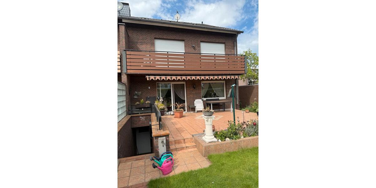 Einfamilienhaus Dinslaken - 7 Zimmer, 126 m&sup2;, 339.000&euro; | Angebot:26649660