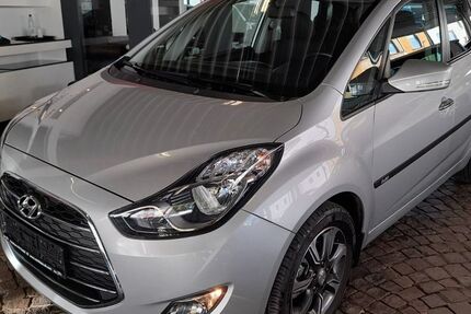 Hyundai ix20 25.832 km 11.650 &euro; Gelsenkirchen 45888