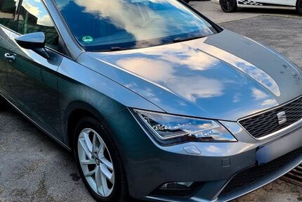 Seat Leon 149.000 km 7.800 &euro; Hattingen 45529