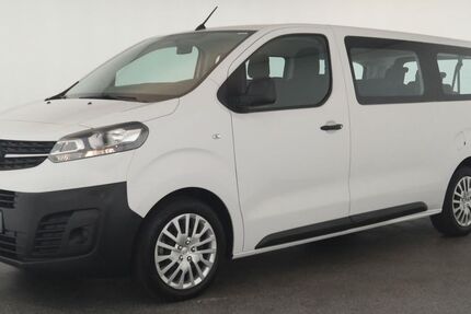 Opel Vivaro 65.500 km 24.884 &euro; Düsseldorf 40233