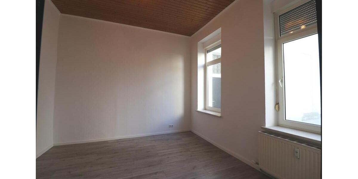 Erdgeschoßwohnung Krefeld Cracau - 2 Zimmer, 53 m&sup2;, 550&euro; | Angebot:26111460