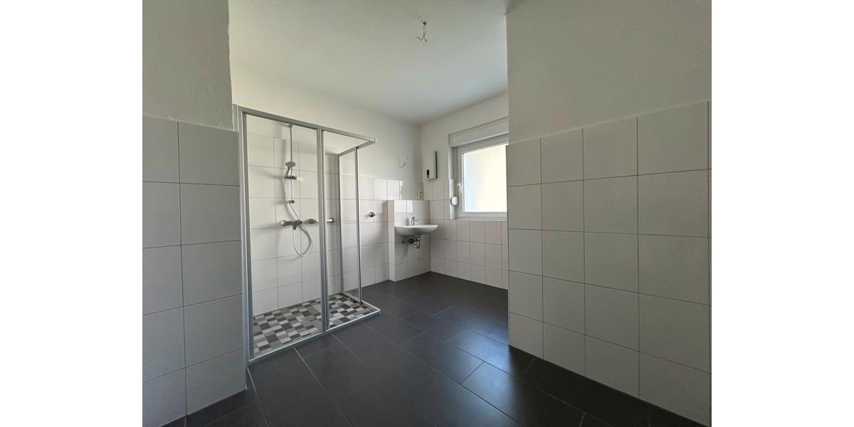 Erdgeschoßwohnung Essen Stadtbezirk V - 2 Zimmer, 73 m&sup2;, 729&euro; | Angebot:26268266