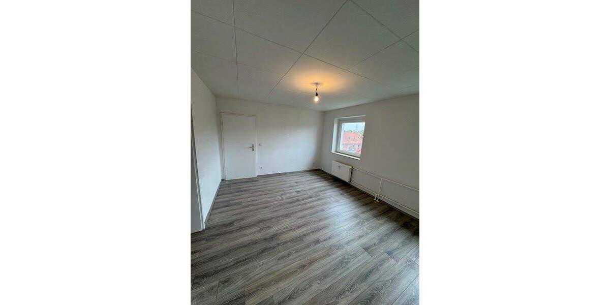 Etagenwohnung Duisburg Marxloh - 3 Zimmer, 67 m&sup2;, 509&euro; | Angebot:25604854