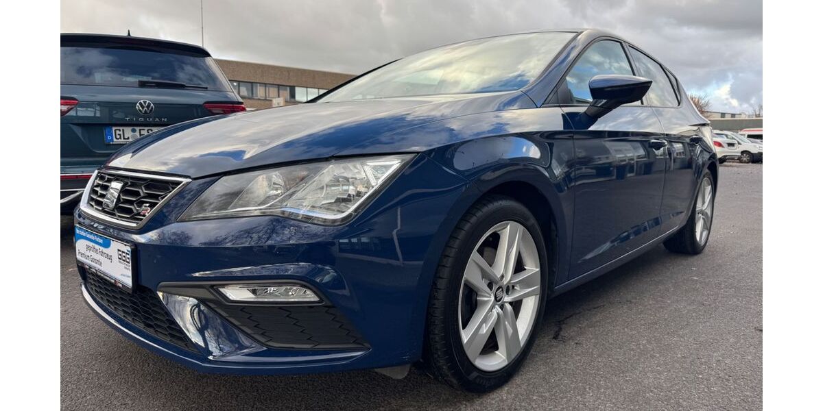 Seat Leon 99.172 km 10.990 &euro; Düsseldorf 40233