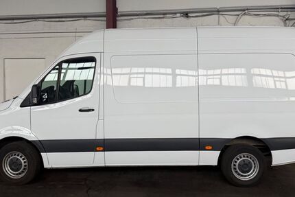 Mercedes-Benz Sprinter 140.574 km 21.900 &euro; Hattingen 45527