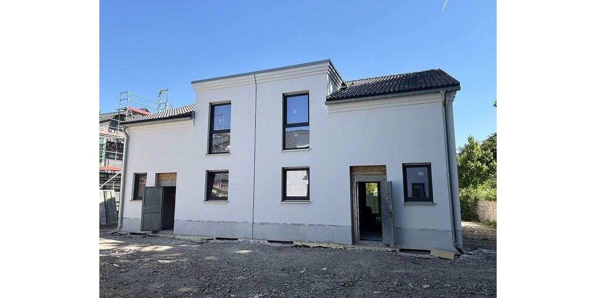 Doppelhaushälfte Duisburg Neudorf-Süd - 4 Zimmer, 130 m&sup2;, 548.200&euro; | Angebot:25567394