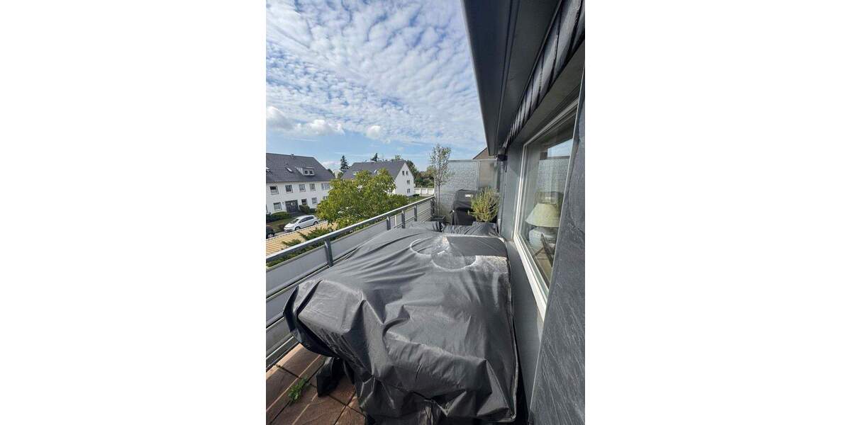 Investition mit Herz - Dachgeschosstraum mit Balkon - vermietet 3 zimmer