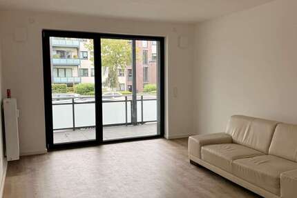 Wohnung Duisburg Huckingen - 3 Zimmer, 80 m&sup2;, 960&euro; | Angebot:27444814