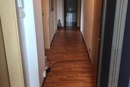 Gladbeck-Mitte DG 82 ² Wohn. 3 Schlafz. 2.Badz. zum 01.01.2026 5 zimmer