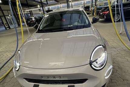 Fiat 600 8.200 km 26.600 &euro; Oberhausen 46117