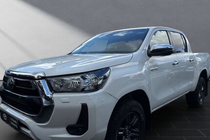 Toyota Hilux 123.516 km 32.450 € Dinslaken 46537