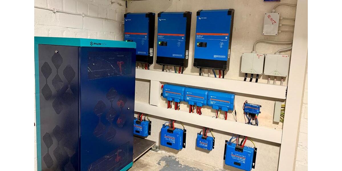 Einfamilienhaus mit Doppelgarage & PV-Anlage - provisionsfrei 3.5 zimmer