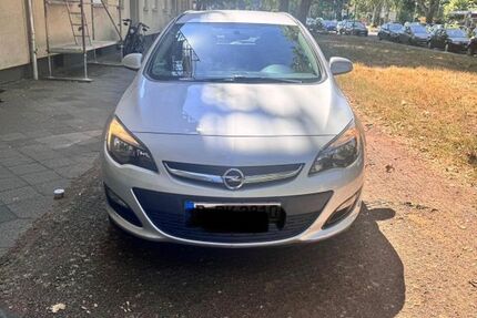 Opel Astra 147.500 km 5.999 &euro; Düsseldorf 40591