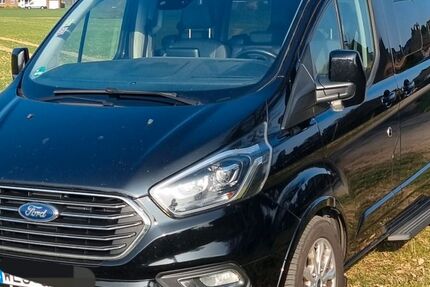 Ford Tourneo Custom 123.000 km 28.900 € Kamp-Lintfort 47475