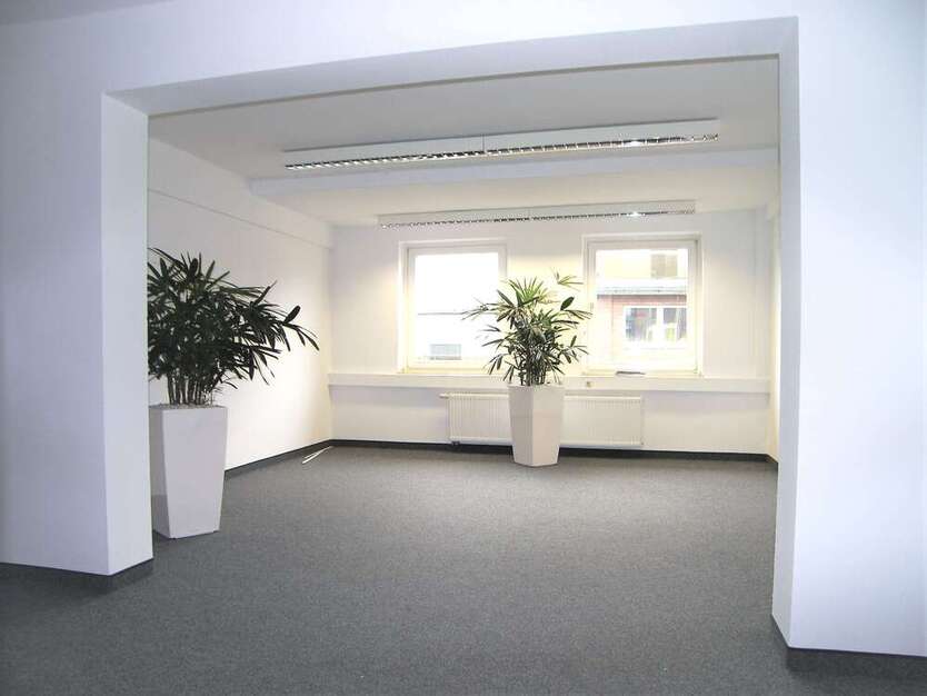 Büro in Essen 2.140 € 258 m²