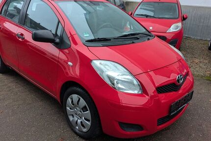 Toyota Yaris 89.750 km 3.850 &euro; Mülheim-Ruhr 45473