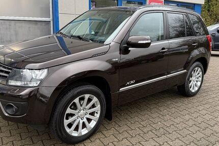 Suzuki Grand Vitara 166.005 km 9.999 &euro; Bochum 44894