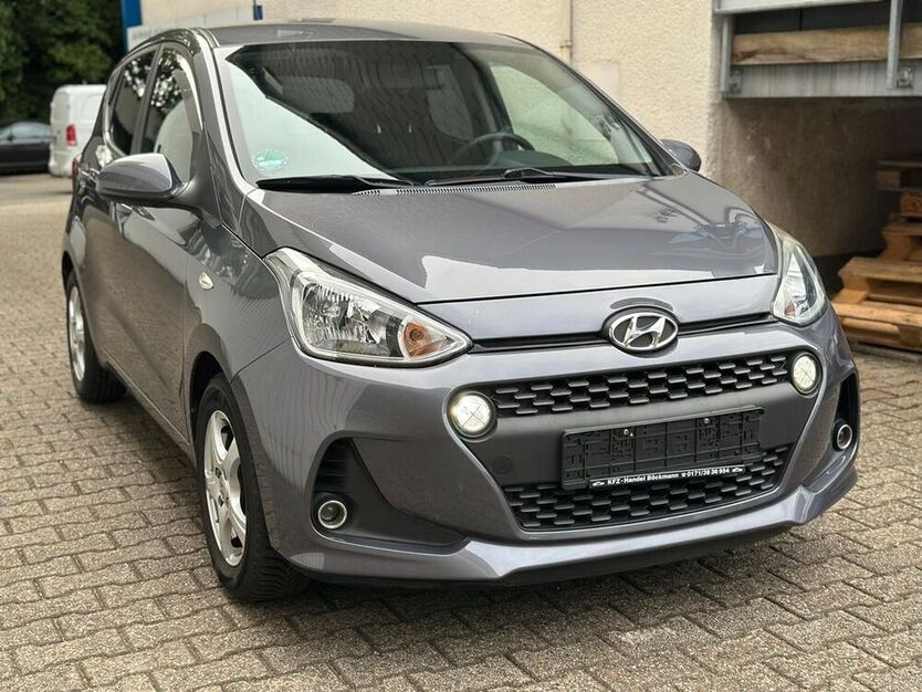 i10