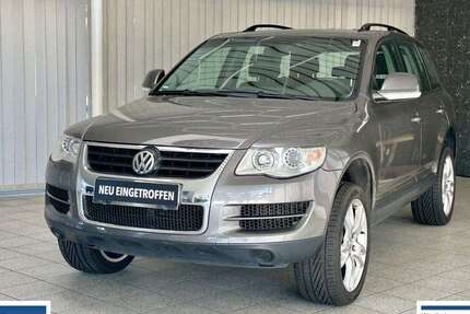 VW Touareg 236.000 km 9.490 € Duisburg 47259