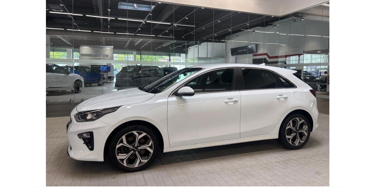 Kia ceed / Ceed 44.484 km 17.670 &euro; Oberhausen 46049