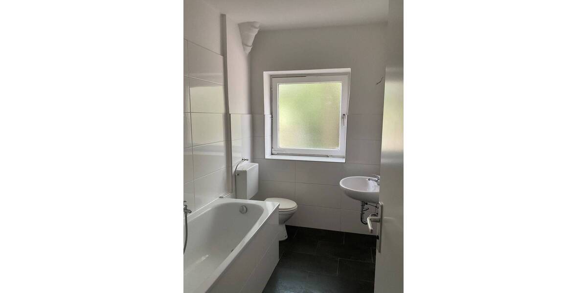 Etagenwohnung Gelsenkirchen Heßler - 3 Zimmer, 62 m&sup2;, 499&euro; | Angebot:26875488