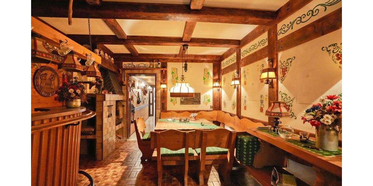 Mehrfamilienhaus, Wohnhaus Bochum Wiemelhausen - 9 Zimmer, 275 m&sup2;, 695.000&euro; | Angebot:25567204