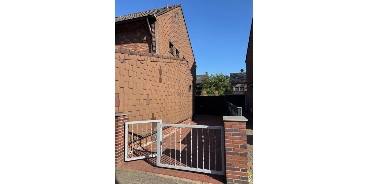 Doppelhaushälfte Oberhausen Schmachtendorf - 5 Zimmer, 120 m&sup2;, 1.590&euro; | Angebot:26323095