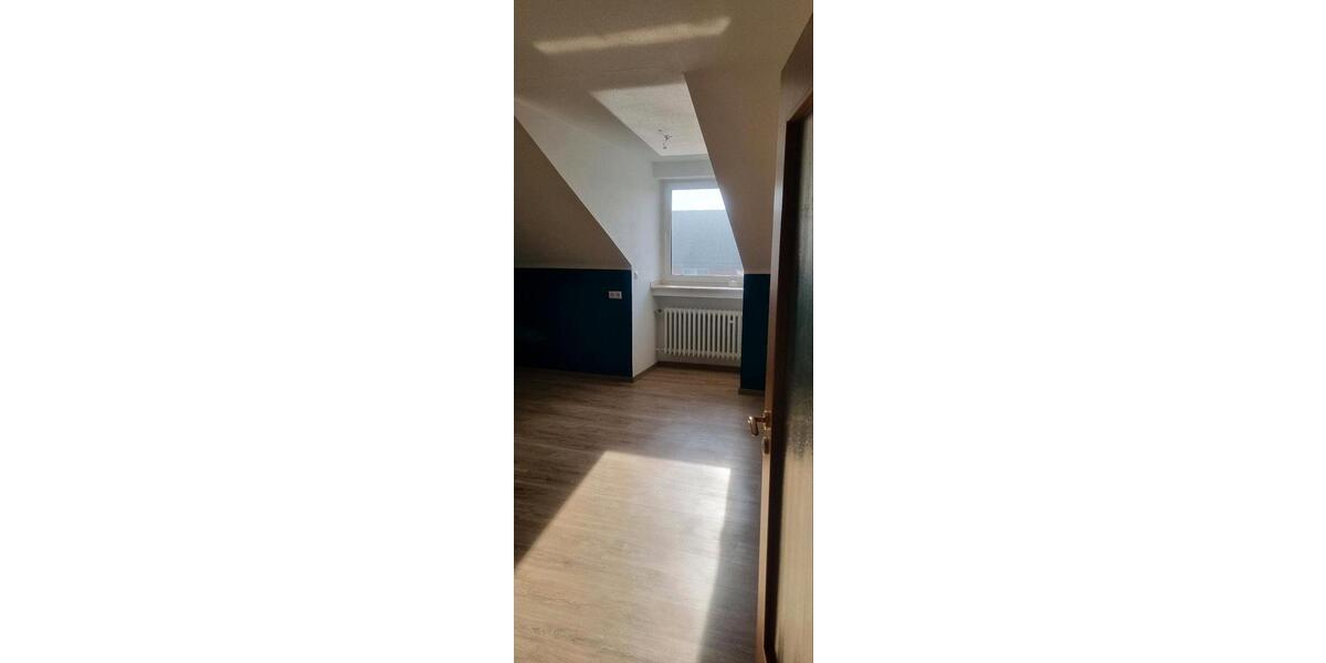 Dachgeschoßwohnung Dorsten Alt-Wulfen - 4 Zimmer, 78 m&sup2;, 540&euro; | Angebot:25056209
