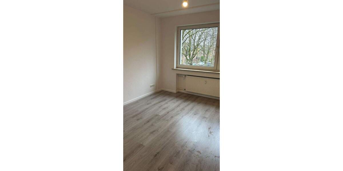 2 Zimmer mit Balkon in Walsum.. 2 zimmer