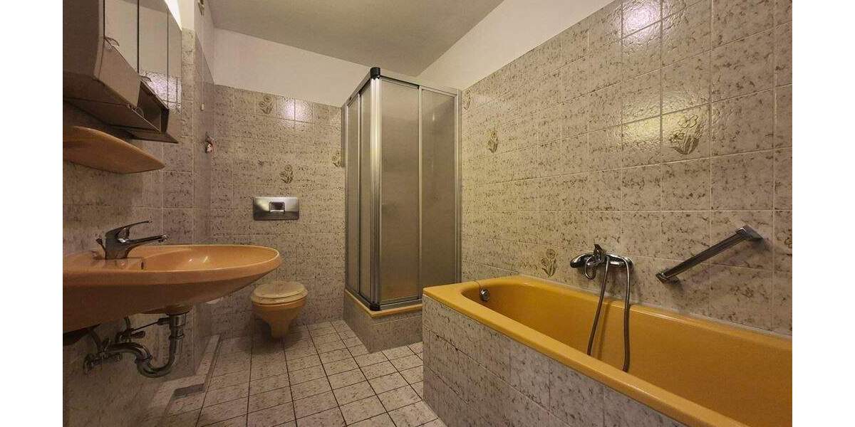 Etagenwohnung Essen Überruhr-Holthausen - 3 Zimmer, 93 m&sup2;, 219.000&euro; | Angebot:25602688